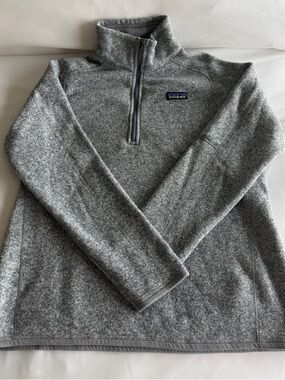 Patagonia Women’s Gray Half-Zip Fleece Pullover